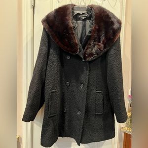 Vintage DonnyBrook Black Wool Blend Coat Sz 16 Fur Collar